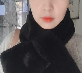 [블랙루즈] 에어 핏 벨벳 틴트3 택1+랜덤1 — 3점을 준 리뷰어가 2019년 3월 올린 사용 사진