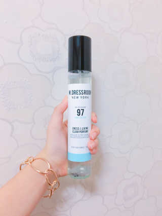 더블유드레스룸 드레스퍼퓸 150ml — 4.17점을 준 리뷰어가 2018년 8월 올린 사용 사진