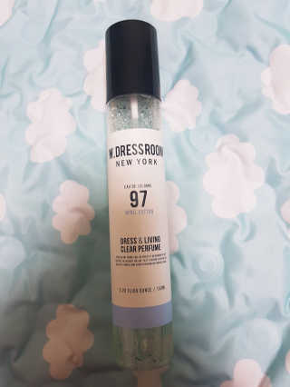 더블유드레스룸 드레스퍼퓸 150ml — 5점을 준 리뷰어가 2018년 8월 올린 사용 사진