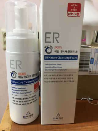 Dr.메디션 ER 네이처 클렌징폼- 오일리스킨용 — 3점을 준 리뷰어가 2018년 7월 올린 사용 사진