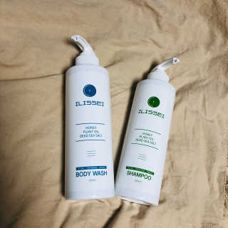 일리세이 허니 샴푸 500ml + 허니 바디워시 500ml 세트 — 5점을 준 리뷰어가 2020년 4월 올린 사용 사진