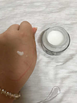 르나드블랑 멀티레이어 아이젤(50g) — 5점을 준 리뷰어가 2017년 5월 올린 사용 사진