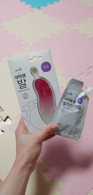 유어비 부탁해 발 부탁해 발 글라스 풋 파일 — 4.5점을 준 리뷰어가 2019년 4월 올린 사용 사진