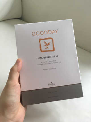 GoodDay Skincare GoodDay 강황 마스크 — 4.5점을 준 리뷰어가 2020년 2월 올린 사용 사진
