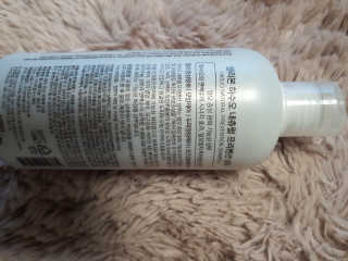 셀리본 하수오 내츄럴 프리벤션 탈모관리 샴푸 300ml — 4점을 준 리뷰어가 2019년 11월 올린 사용 사진