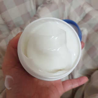 지고트 비타솔루션12 모이스처 앰플 크림 100ml — 5점을 준 리뷰어가 2019년 6월 올린 사용 사진