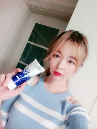 페어아크네 크리미폼 페어아크네 크리미 폼 — 5점을 준 리뷰어가 2019년 7월 올린 사용 사진