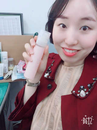 스프링풀 로얄 허니에센스미스트 — 5점을 준 리뷰어가 2018년 4월 올린 사용 사진
