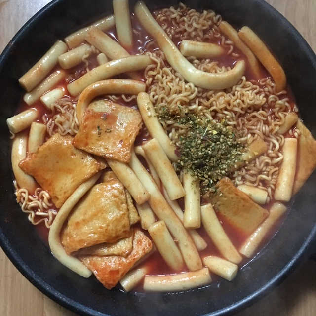 두번째 국떡 국가대표 떡볶이 1팩 + 영미칩 2봉 증정 리뷰 사진