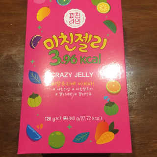 웰파인 [미친라인] 3.Kcal대 최저칼로리 미친젤리 — 3.83점을 준 리뷰어가 2018년 5월 올린 사용 사진