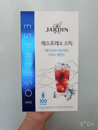 (주)쟈뎅 [쟈뎅] 에스프레소스틱 아이스블렌드 — 5점을 준 리뷰어가 2019년 5월 올린 사용 사진