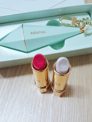 아가타 [AGATHA] 프리미에르 립스틱 — 5점을 준 리뷰어가 2018년 5월 올린 사용 사진