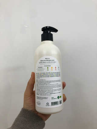 (주)에네스티 내추럴 촉촉  오트밀 바디워시 500ml — 4점을 준 리뷰어가 2020년 1월 올린 사용 사진