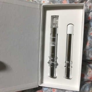 JM솔루션 물광 볼륨 파워 스페셜 — 5점을 준 리뷰어가 2018년 12월 올린 사용 사진