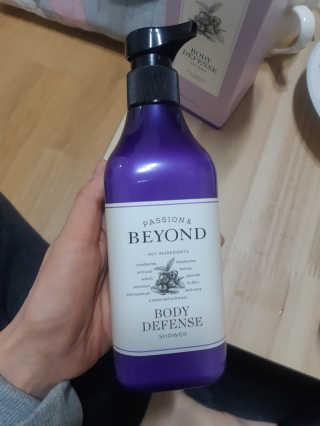 비욘드 바디 디펜스 샤워 450ml — 4점을 준 리뷰어가 2019년 12월 올린 사용 사진