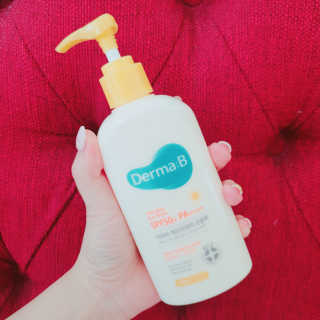 더마비 에브리데이 선블록 SPF50+ PA++++ — 5점을 준 리뷰어가 2019년 4월 올린 사용 사진