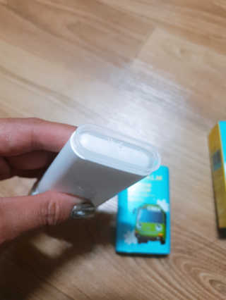 아토팜 야외놀이 선스틱 SPF50+ PA++++ — 5점을 준 리뷰어가 2019년 5월 올린 사용 사진