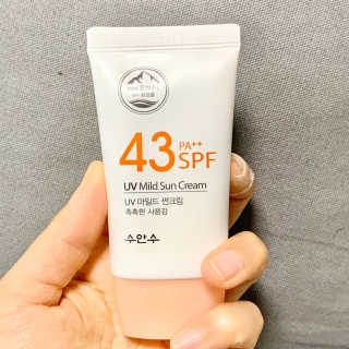 (주)에네스티 촉촉하고 순한 선크림, UV 마일드 썬크림 1+1 — 5점을 준 리뷰어가 2020년 2월 올린 사용 사진