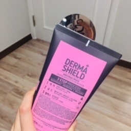 어파티 더마실드 바디로션 300ml — 4.5점을 준 리뷰어가 2018년 11월 올린 사용 사진