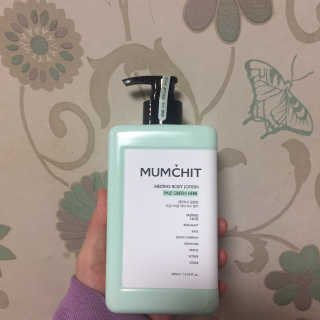 멈칫(MUMCHIT) 멜팅 바디로션 — 4.5점을 준 리뷰어가 2018년 12월 올린 사용 사진