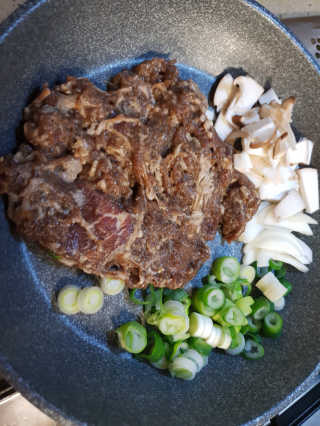 미티스트 더 맛있는 소담 소불고기 + 도담 돼지 불고기 — 5점을 준 리뷰어가 2019년 3월 올린 사용 사진