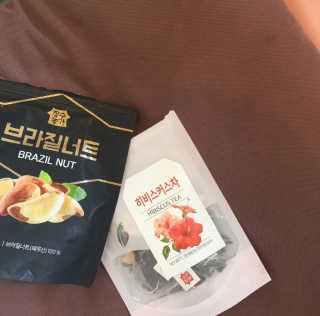 장수농가 브라질너트, 히비스커스 — 5점을 준 리뷰어가 2018년 8월 올린 사용 사진