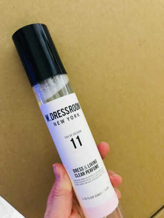 더블유드레스룸 신규향 드레스퍼퓸150ml — 4.33점을 준 리뷰어가 2018년 9월 올린 사용 사진