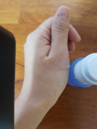 끈적임없는 즉각흡수 아미모네 바다페이셜오일 — 3점을 준 리뷰어가 2019년 10월 올린 사용 사진