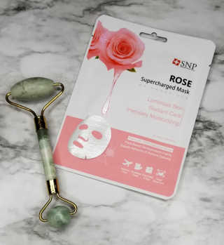 SNP Supercharged Mask_Rose Centifoli Flower — 4점을 준 리뷰어가 2019년 1월 올린 사용 사진