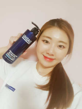 다슈코리아 다슈 데일리 한방 두피 골드 샴푸 500ml — 4.5점을 준 리뷰어가 2018년 5월 올린 사용 사진