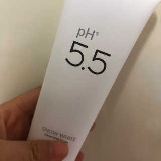 포므시 스노우화이트클렌징폼pH5.5 — 4점을 준 리뷰어가 2019년 12월 올린 사용 사진