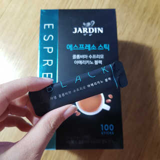 (주)쟈뎅 쟈뎅 에스프레소 스틱 아메리카노 블랙 — 4점을 준 리뷰어가 2018년 10월 올린 사용 사진
