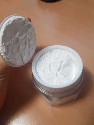 파시스 올인원 진주 화이트닝 크림 100ml — 5점을 준 리뷰어가 2019년 2월 올린 사용 사진