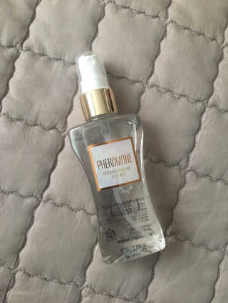 레드컨테이너 페로몬향 퍼퓸 바디미스트 80ml — 4.5점을 준 리뷰어가 2020년 1월 올린 사용 사진