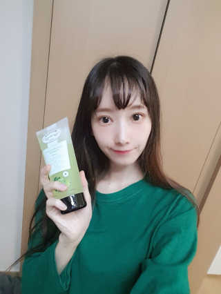 스위스 코스메틱 브랜드 메틀러1929  투인원 샴푸 — 5점을 준 리뷰어가 2018년 9월 올린 사용 사진