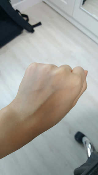 그레이멜린 멜린 톤업 부스터 — 4.67점을 준 리뷰어가 2017년 5월 올린 사용 사진
