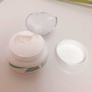 세바메드 우레아 수분폭탄크림 50ml — 4점을 준 리뷰어가 2019년 12월 올린 사용 사진