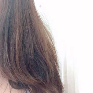 홈앤살롱 집에서 하는 모발클리닉 디스 이즈 앝 — 4점을 준 리뷰어가 2019년 8월 올린 사용 사진