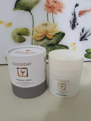 GoodDay Skincare GoodDay 강황크림 50g — 4점을 준 리뷰어가 2020년 1월 올린 사용 사진