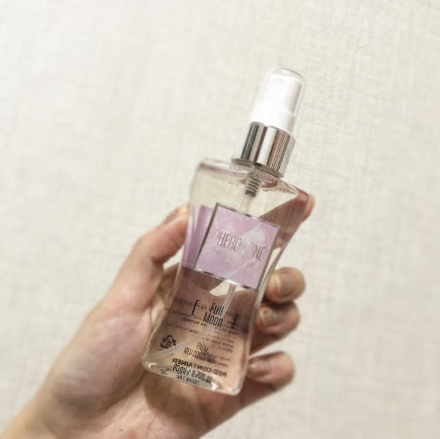 레드컨테이너 페로몬향 퍼퓸 바디미스트 80ml 리뷰 사진