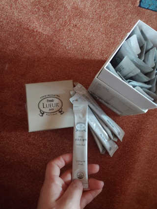 [하우투잇] 뤼에르 쿠르브 블랙 10ml x 30포 총 300ml — 5점을 준 리뷰어가 2020년 3월 올린 사용 사진