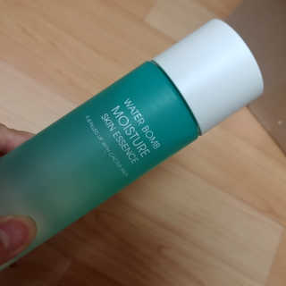 오지아이 워터 밤 모이스처 스킨 에센스 180ml — 5점을 준 리뷰어가 2020년 1월 올린 사용 사진
