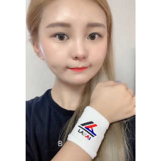 라카이 리스트 밴드 KR — 5점을 준 리뷰어가 2019년 6월 올린 사용 사진