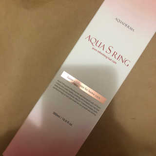 아쿠아큐링 아쿠아S링 퓨어리프레싱 헤어케어 500ml — 4.5점을 준 리뷰어가 2018년 7월 올린 사용 사진