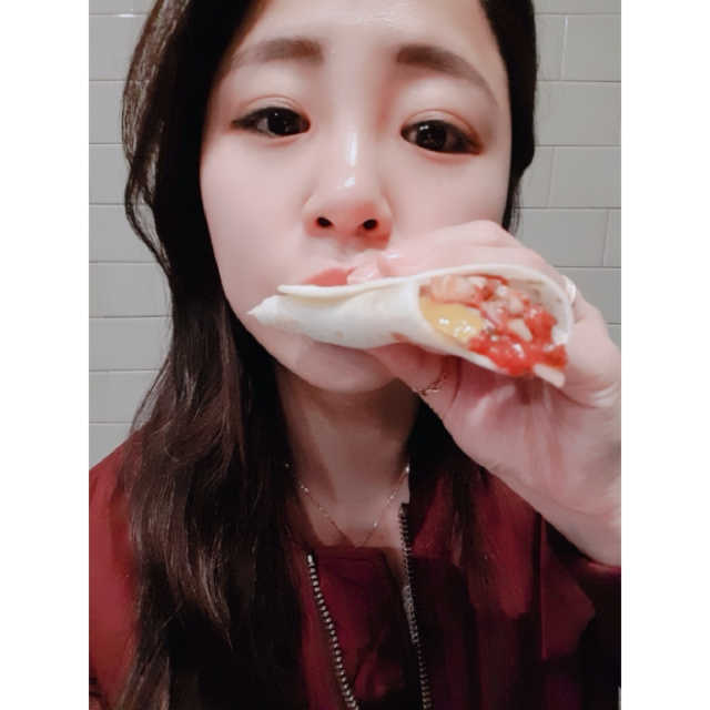 [리틀동키]치킨+포크파히타or스테이크+포크파히타 리뷰 사진