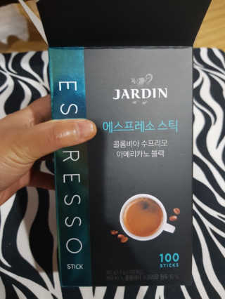 (주)쟈뎅 쟈뎅 에스프레소 스틱 아메리카노 블랙 — 5점을 준 리뷰어가 2018년 10월 올린 사용 사진