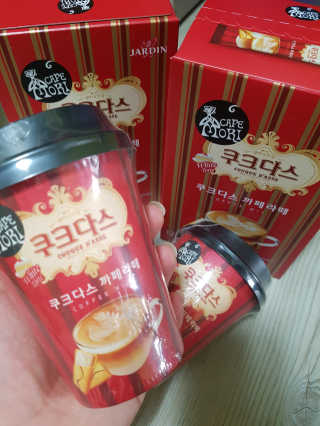 (주)쟈뎅 쟈뎅 까페모리 쿠크다스 까페라떼 — 5점을 준 리뷰어가 2017년 11월 올린 사용 사진