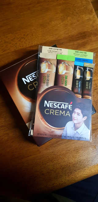 네스카페 코리아 네스카페 크레마 — 4.67점을 준 리뷰어가 2017년 12월 올린 사용 사진