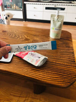 [빙그레] 에버그로 생유산균 1봉（10포입）+펫밀크2팩 — 5점을 준 리뷰어가 2019년 5월 올린 사용 사진