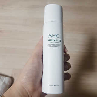 AHC 에이 에이치 씨 미니멀 10 워터리 에센스 — 5점을 준 리뷰어가 2018년 12월 올린 사용 사진